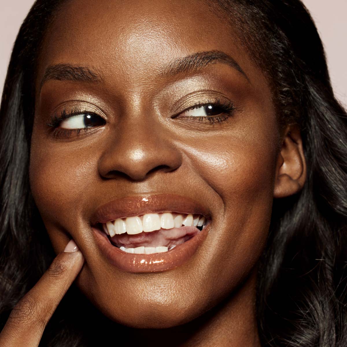 GLOSS BOMB UNIVERSAL LIP LUMINIZER (GLOSS PARA LABIOS)